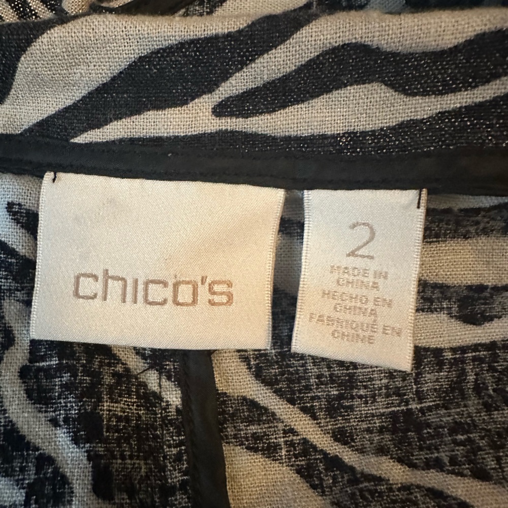 Chico’s vest - Picture 9 of 9
